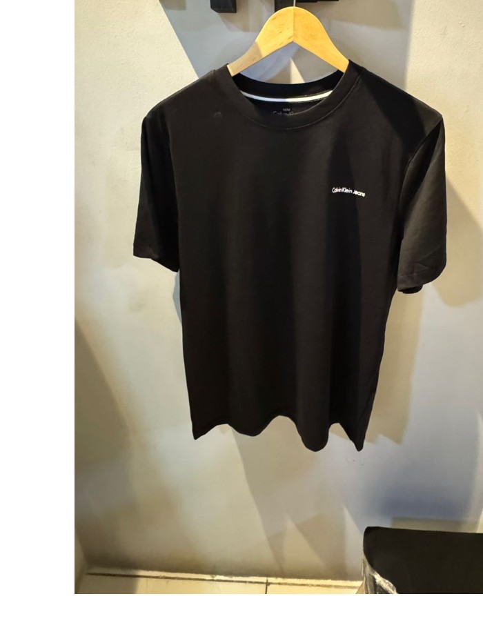 T-shirt Calvin Klein 