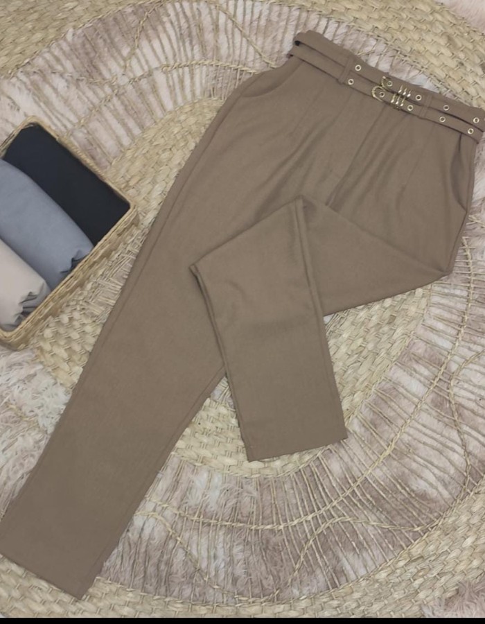 CALÇA  ALFAIATARIA COM 2 CINTOS COR DA PEÇA