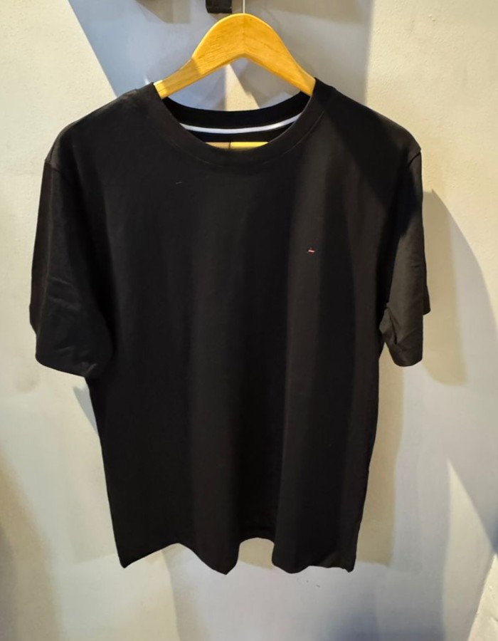 T-shirt Aramis 