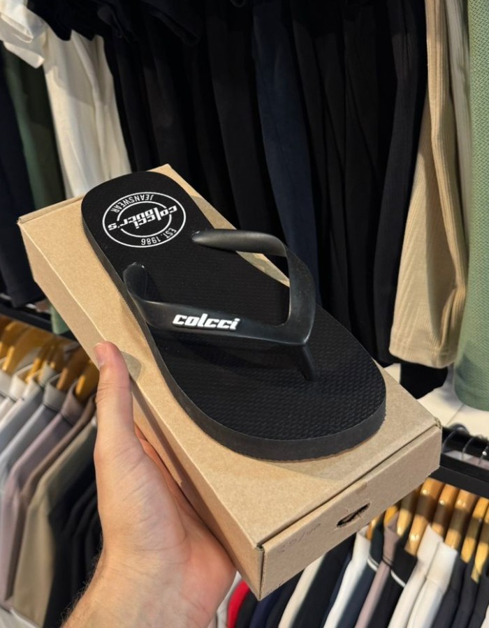Chinelo Colcci 