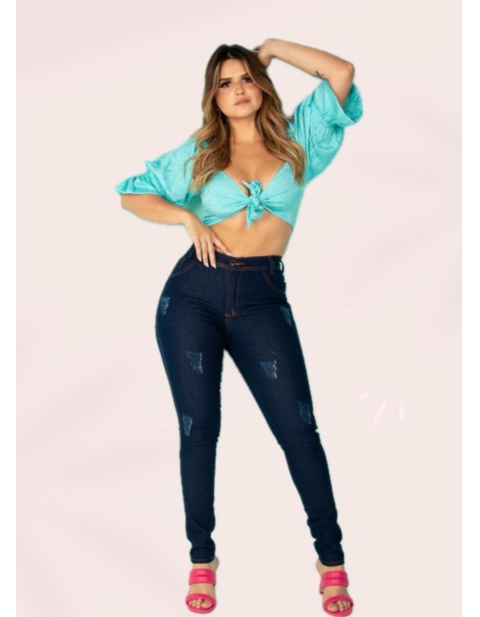 Calca slim com jeans