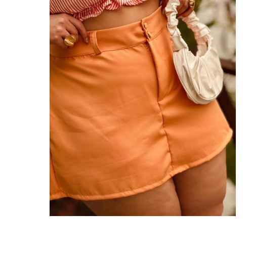 SHORT SAIA SÓ NA FRENTE (alfaiataria)