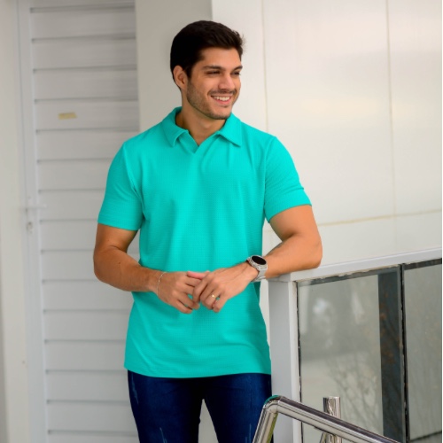 CAMISA GOLA V POLIAMIDA TEXTURIZADA 