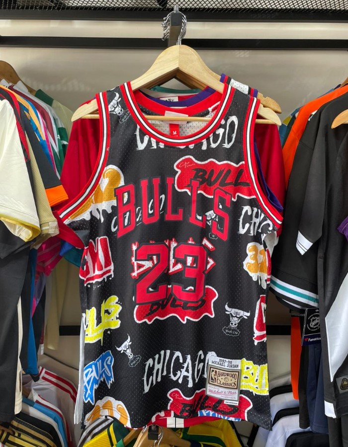 CHICAGO BULLS retrô michell & ness - JORDAN 23