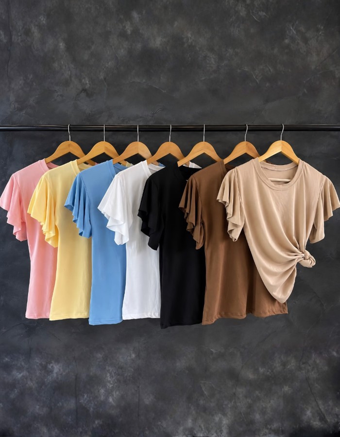 Blusa det. Babados