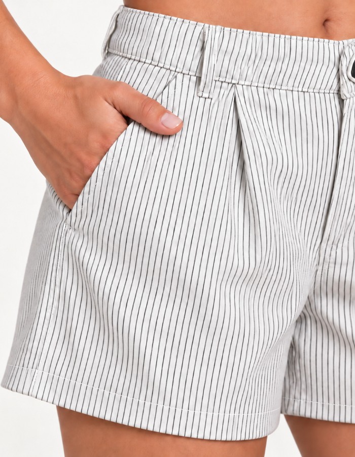 SHORT PREGA LISTRA