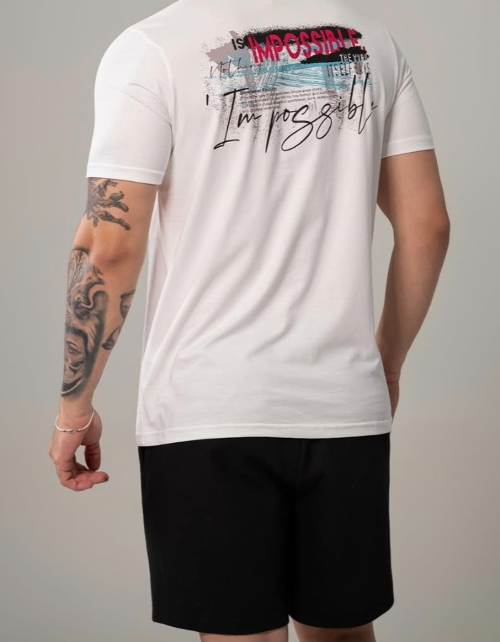 T-SHIRT ESTAMPADA IMPOSSIBLE