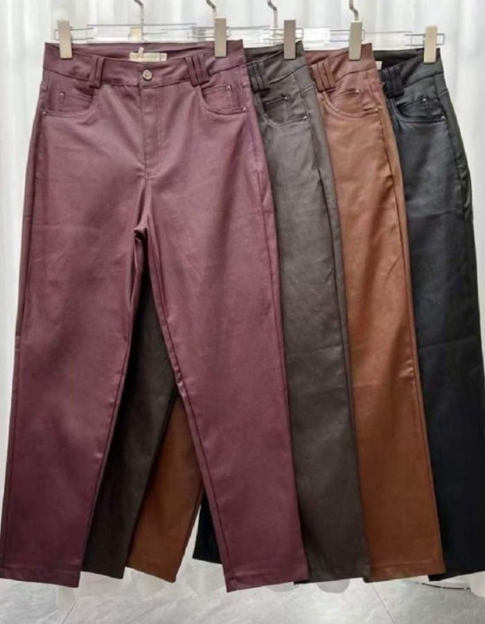 CALÇA COURO