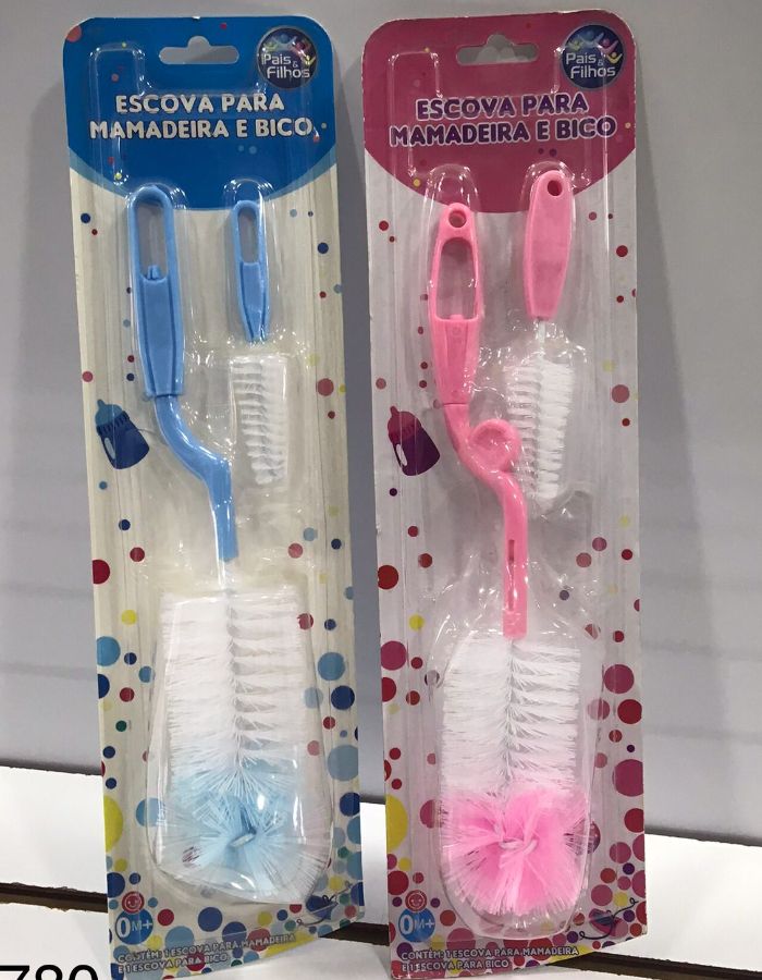 ESCOVA P/ MAMADEIRA E BICO PAIS E FILHOS