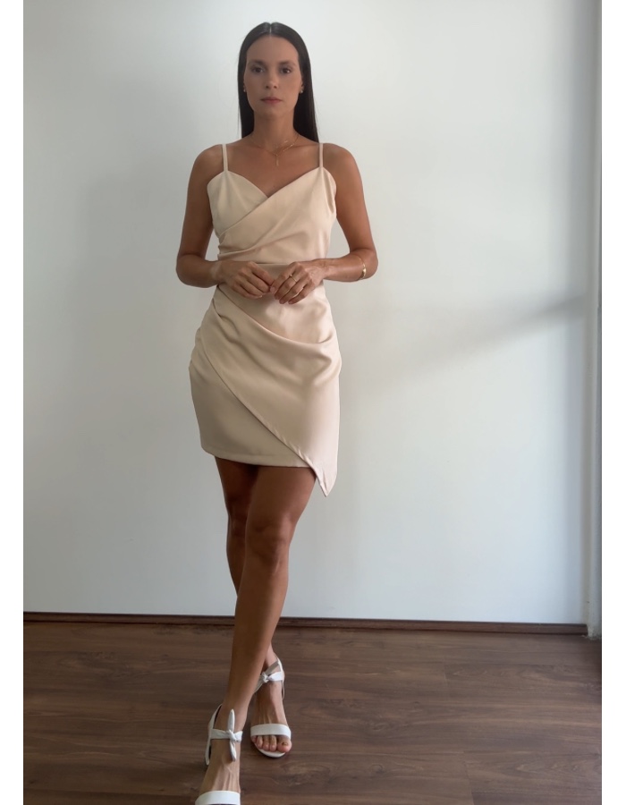 VESTIDO CURTO 
