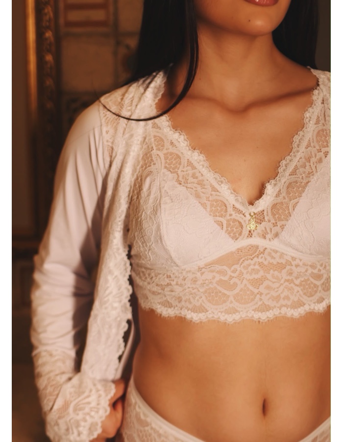 Cropped de renda francesa 