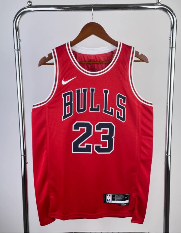CHICAGO BULLS 23-23