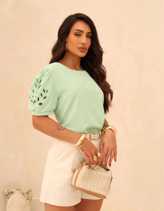 Blusa Bordada Sofia
