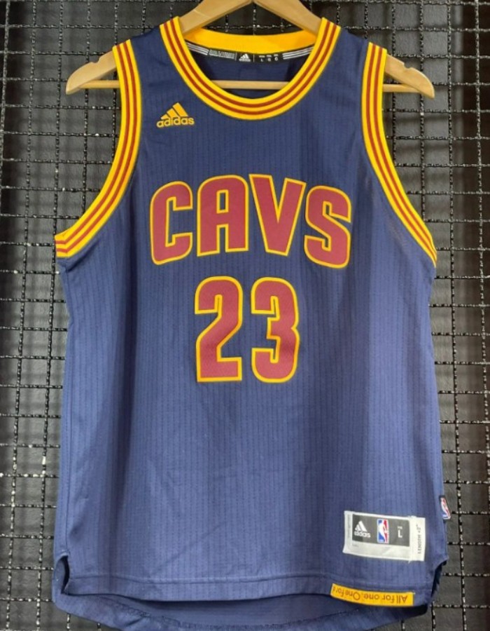 CLEVELAND CAVALIERS 17-23 Adidas Lebron James 