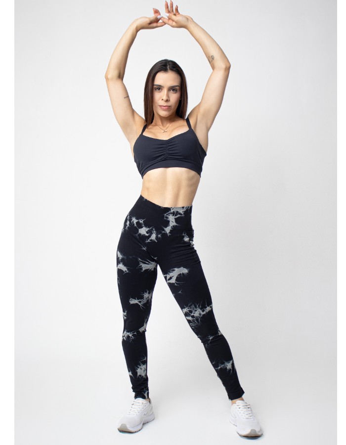 CALÇA COM BOLSO 