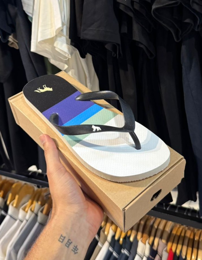 Chinelo Acostamento 