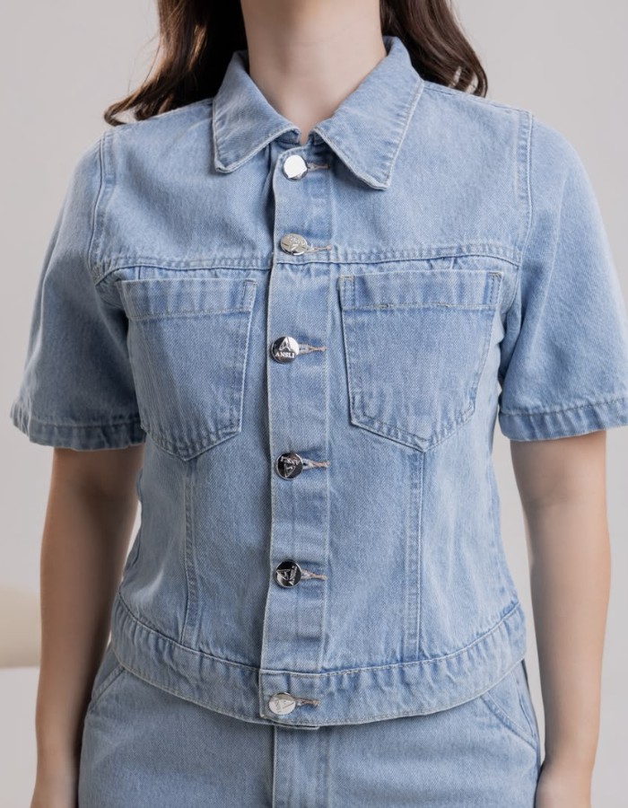 BLUSA SANDRINHA CLARO
