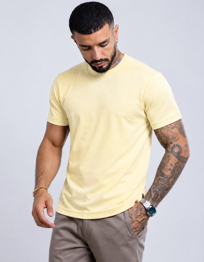 CAMISETA SUEDINE COM RIBANA NOS OMBROS 
