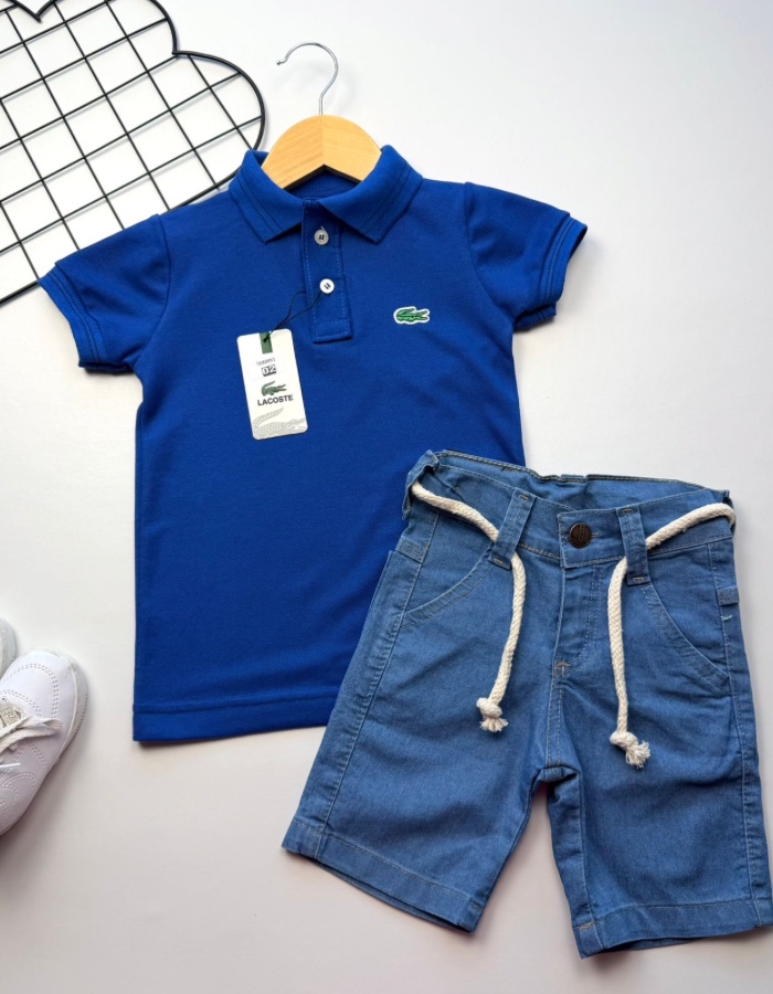 Conjunto polo e short tradicional com regulagem na cintura Lacoste 