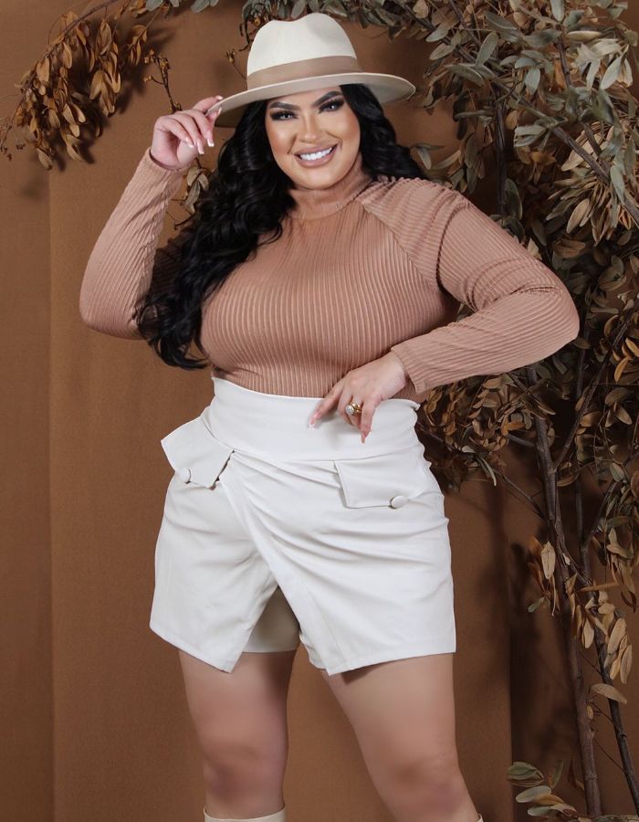 Short saia botões 