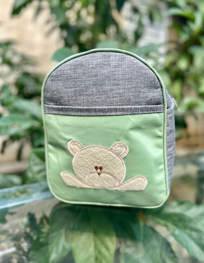 MOCHILA BORDADA 