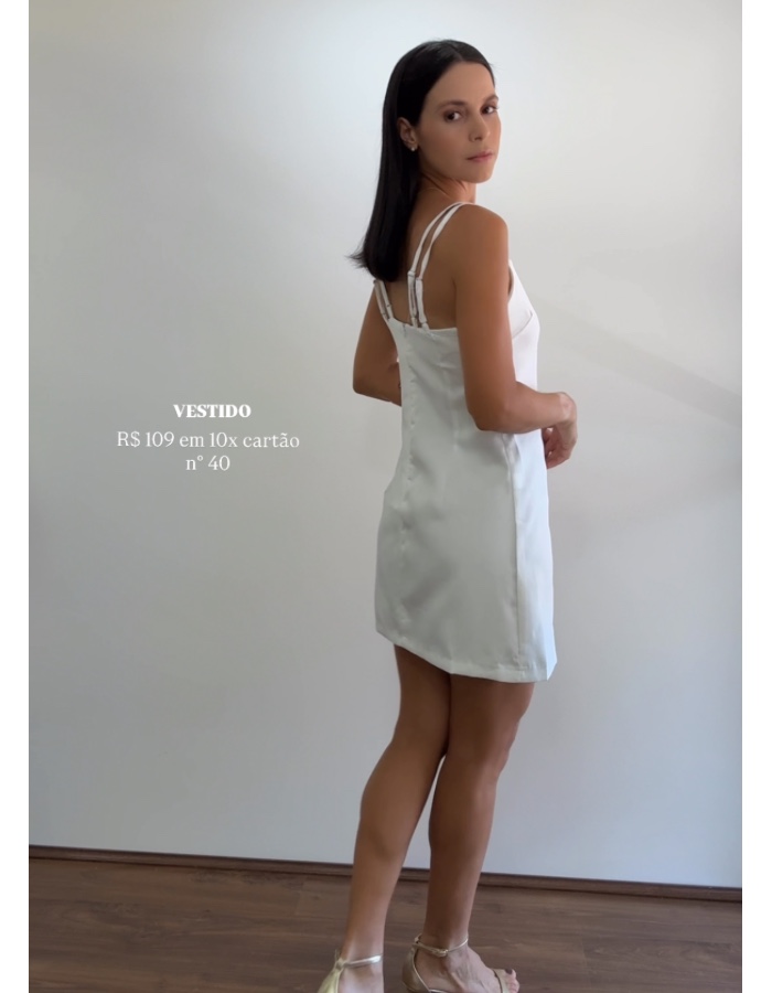VESTIDO CURTO