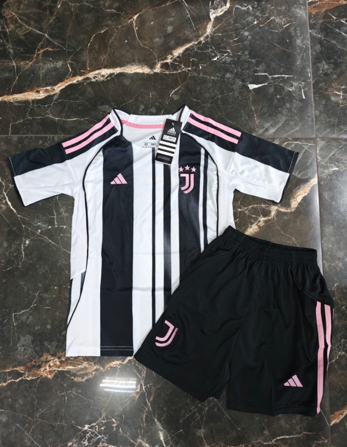 Conjunto infantil juventus rosa 