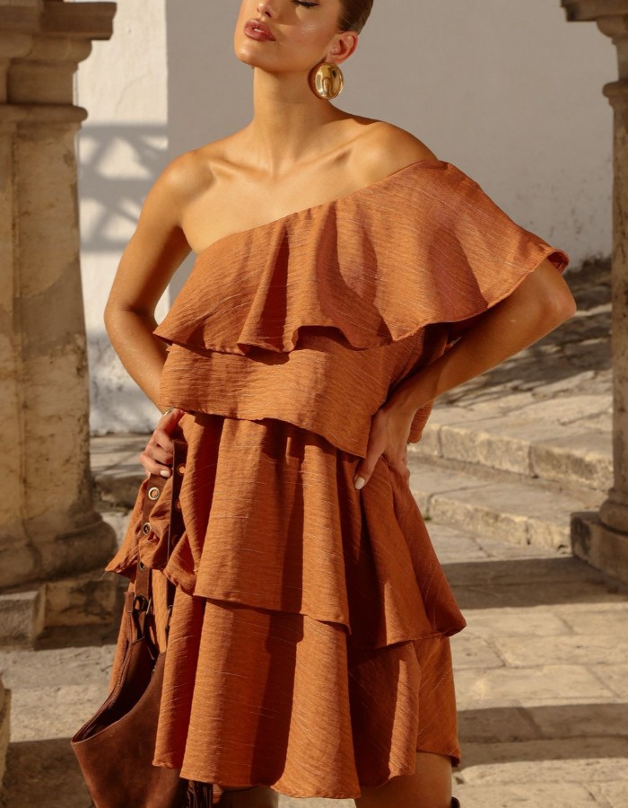 VESTIDO UM OMBRO BABADO