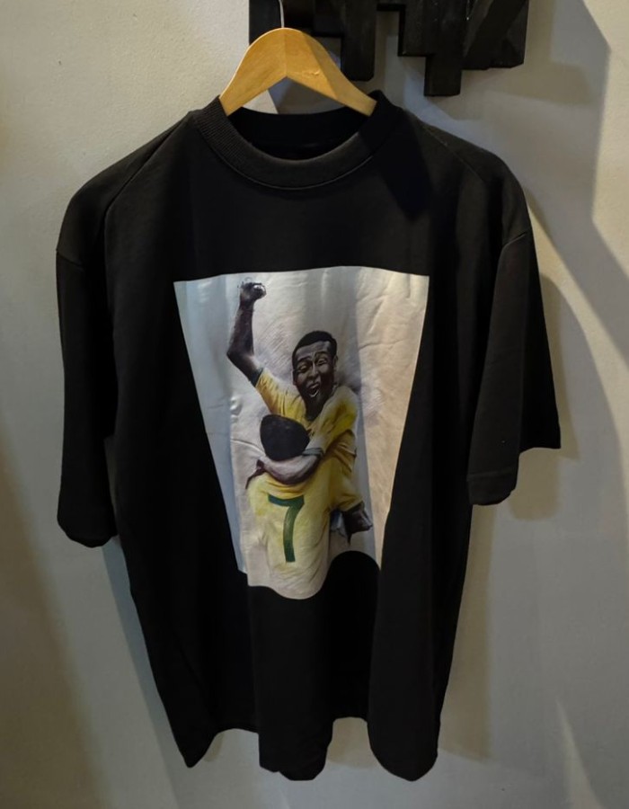 Oversized Pele 