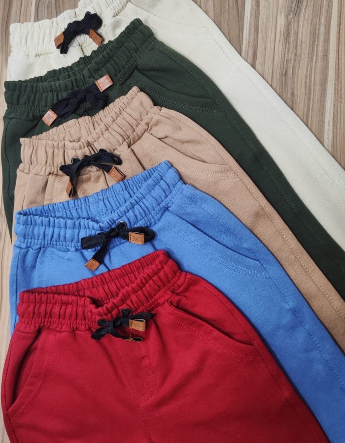 CALÇA DE MOLETOM 