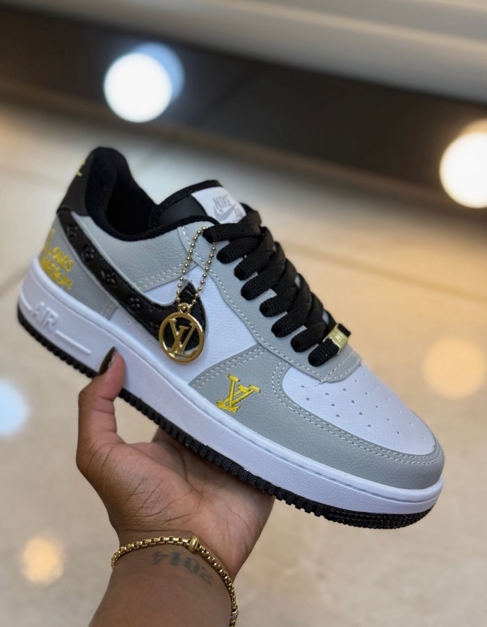 NIKE AF1 TRICOLOR
