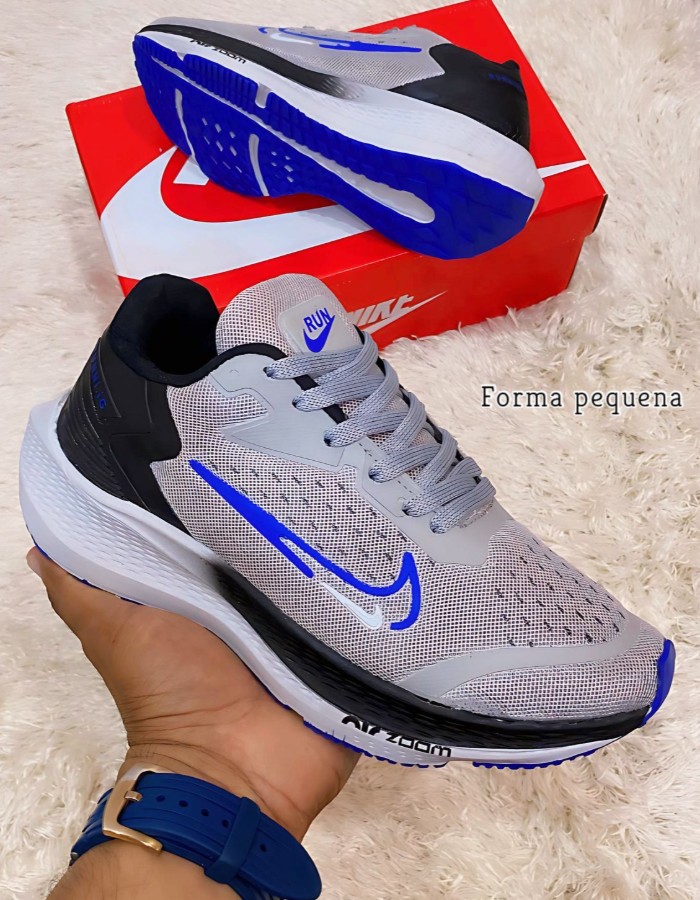 NIKE OIC ZOOM RUNNING