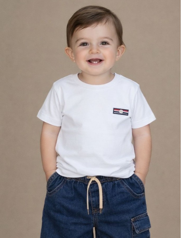 CONJUNTO COM CAMISA BÁSICA COM SHORT JEANS CORES VARIADAS 