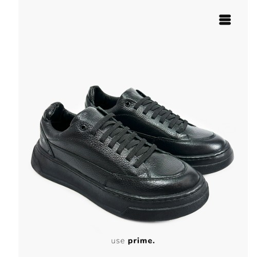 Sneaker all black