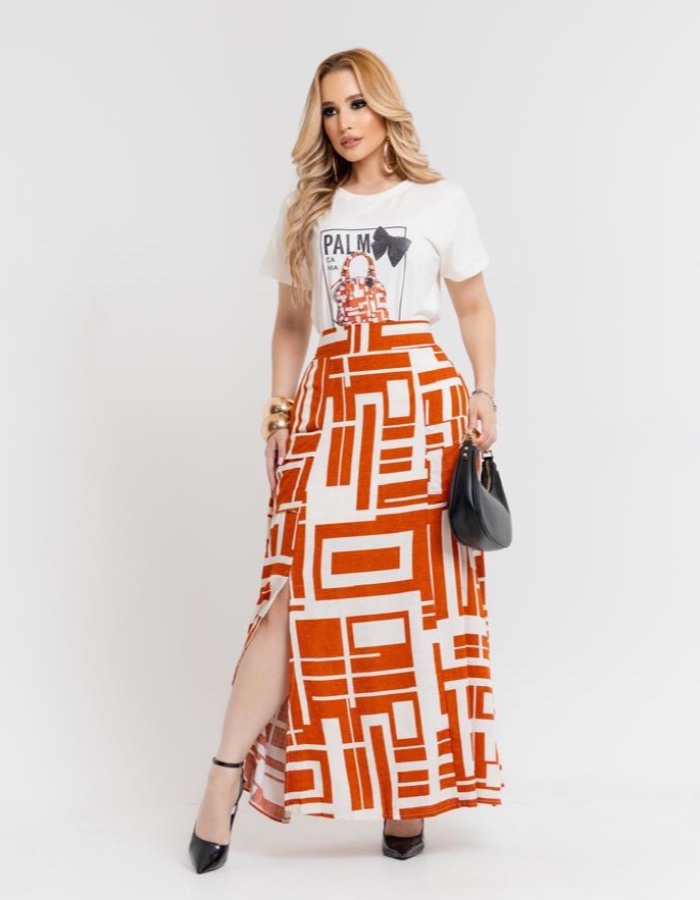 CONJUNTO TEE E SAIA LONGA ESTAMPADA