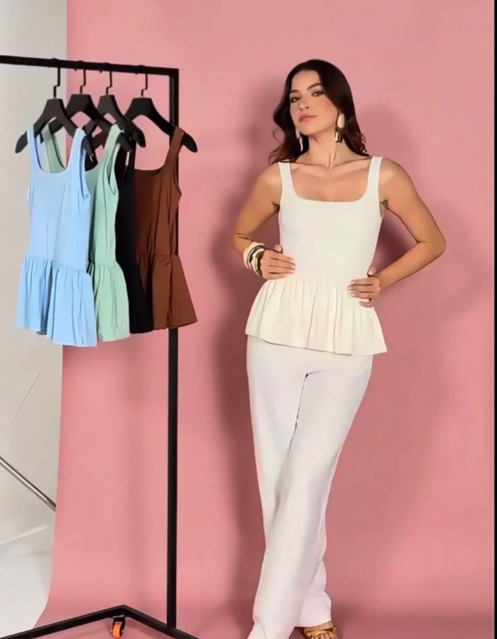 BLUSA PEPLUM EM POLIAMIDA PREMIUM