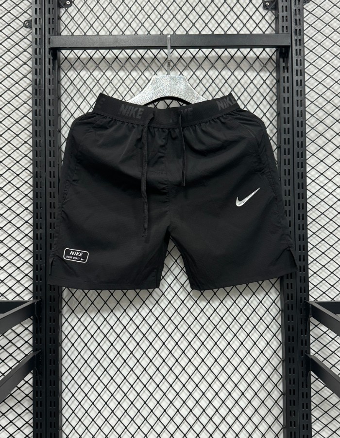 SHORT CASUAL NIKE|  JUST PRETO
