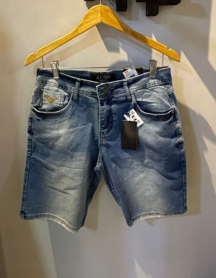 Short Armani 