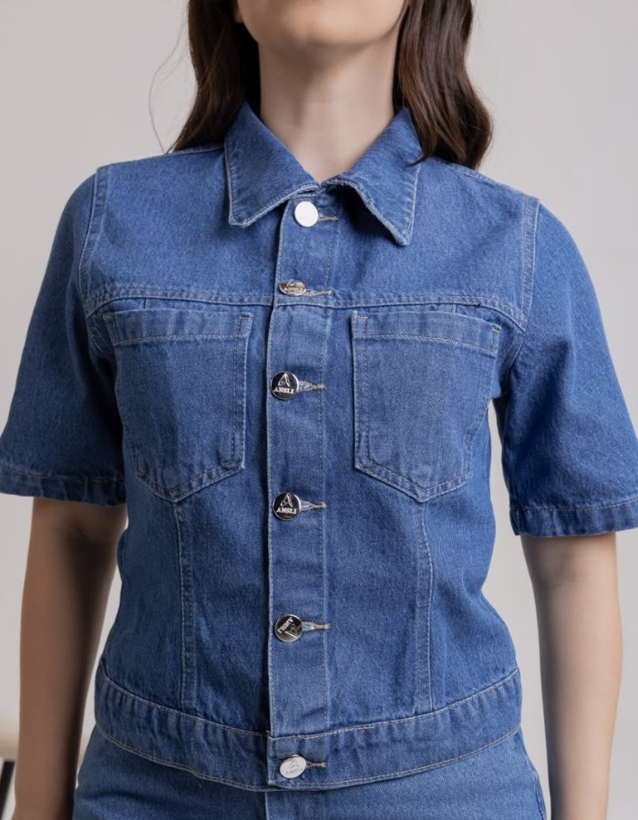 BLUSA SANDRINHA ESCURA