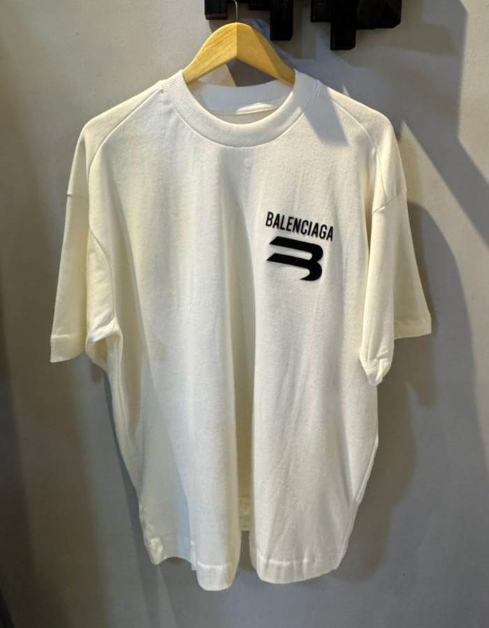 Oversized Balenciaga 