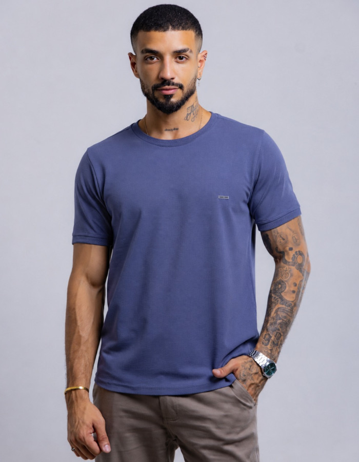CAMISETA ESTRUTURADA UBI 