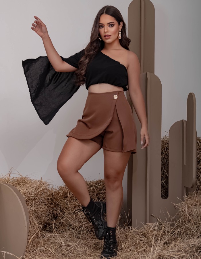 SHORT SAIA