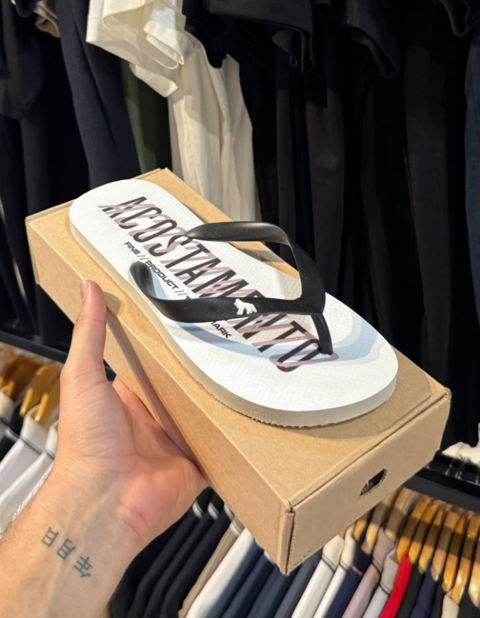 Chinelo Acostamento 