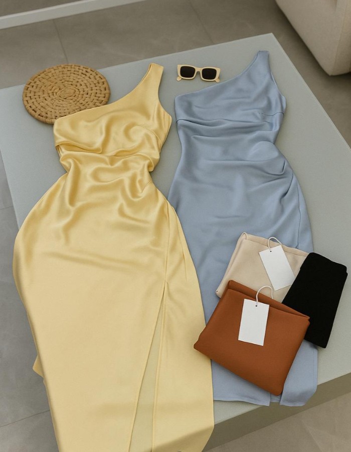 VESTIDO UM OMBRO FENDA
