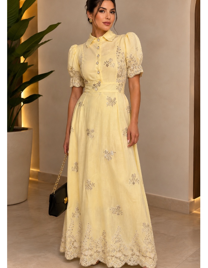 Vestido gola alta 