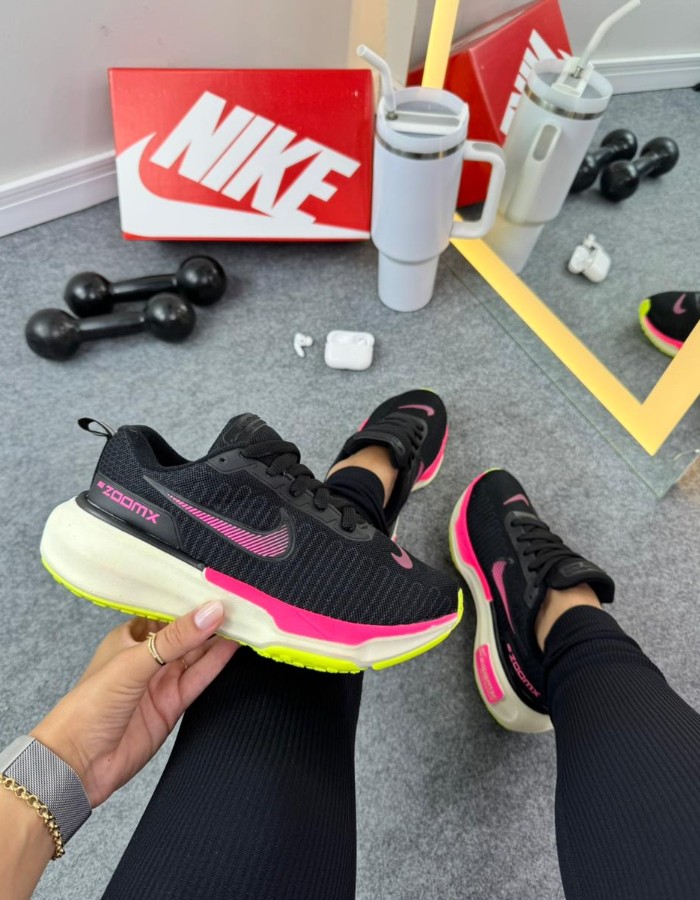 NIKE ZOOMX