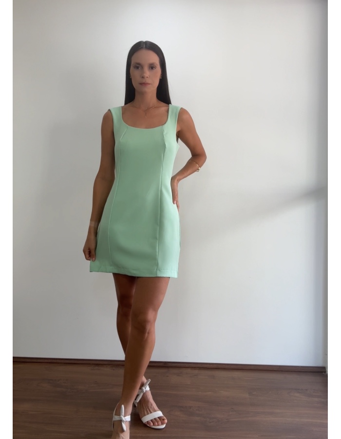 VESTIDO CURTO 