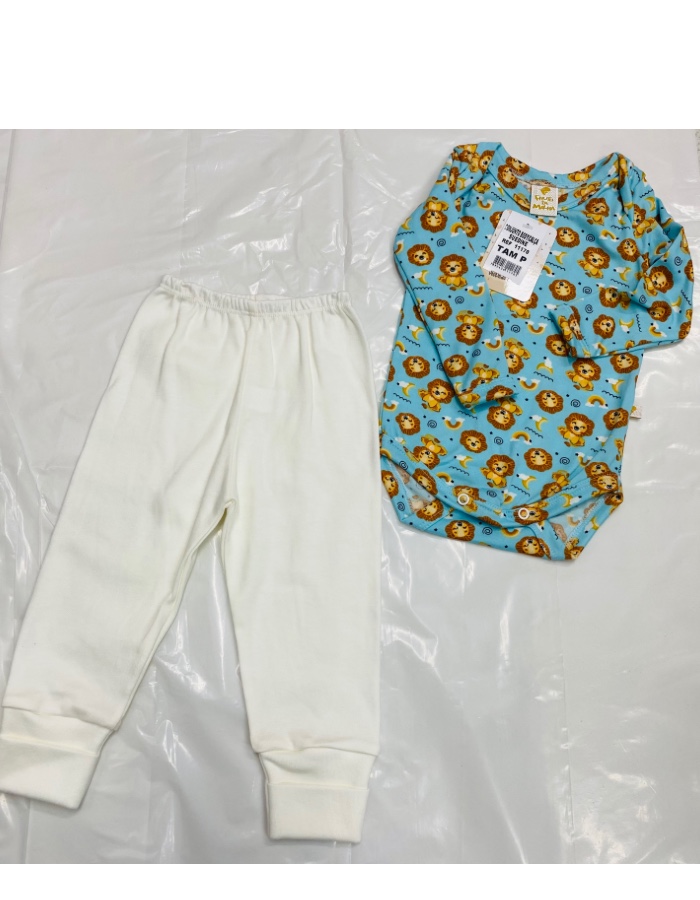 BODY C/ CALÇA SUEDINE FRUTO DA MALHA