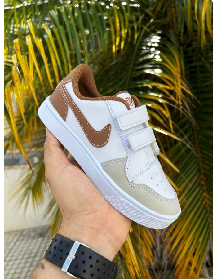 Tênis marca  Nike