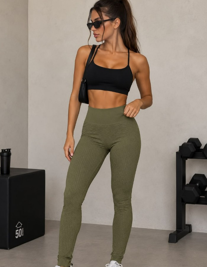 CALÇA INTEIRA STYLE EM CANELADO IMPORTADO